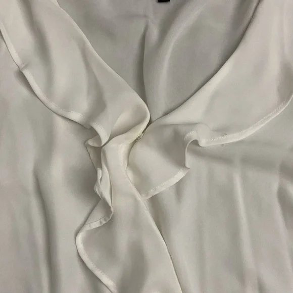 Dynamite Blouse - Picture 3 of 4